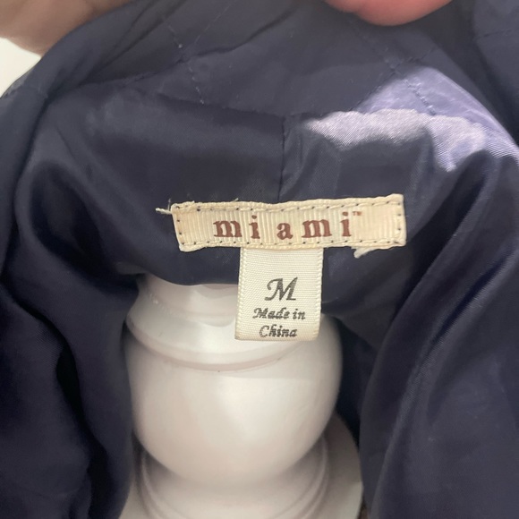 Miami Gorgeous Hoodie Vest - Picture 4 of 7